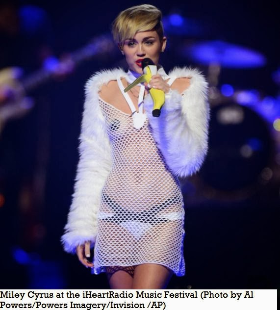 JACKIE TRAVELS Miley Cyrus Strikes Again Is Naked In New Photos PHOTOS